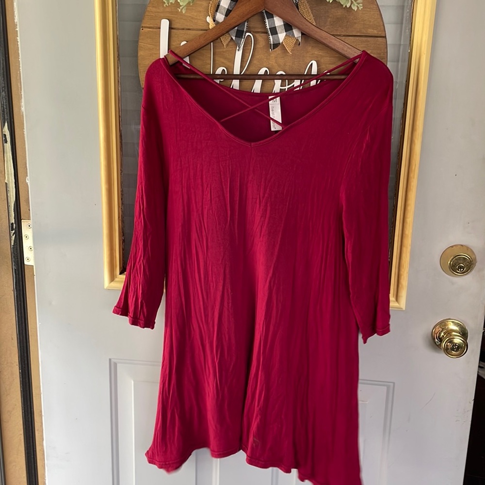 Maroon long sleeve shirt